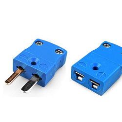 8832016015 Female mini connector Type T